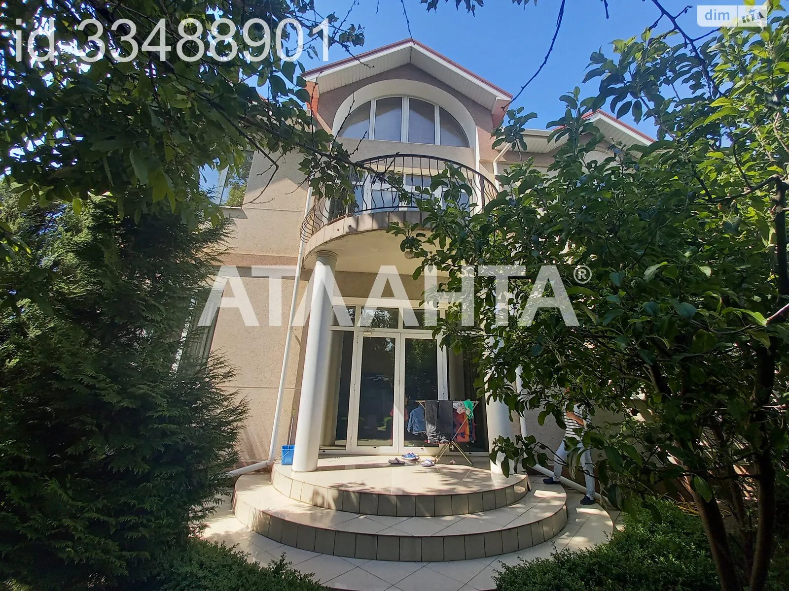 Продається будинок 2 поверховий 360 кв. м з терасою, цена: 350000 $ - фото 1