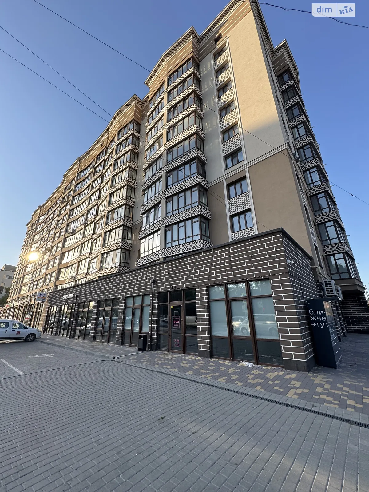 Сдается в аренду помещения свободного назначения 409.5 кв. м в 9-этажном здании, цена: 171990 грн - фото 1