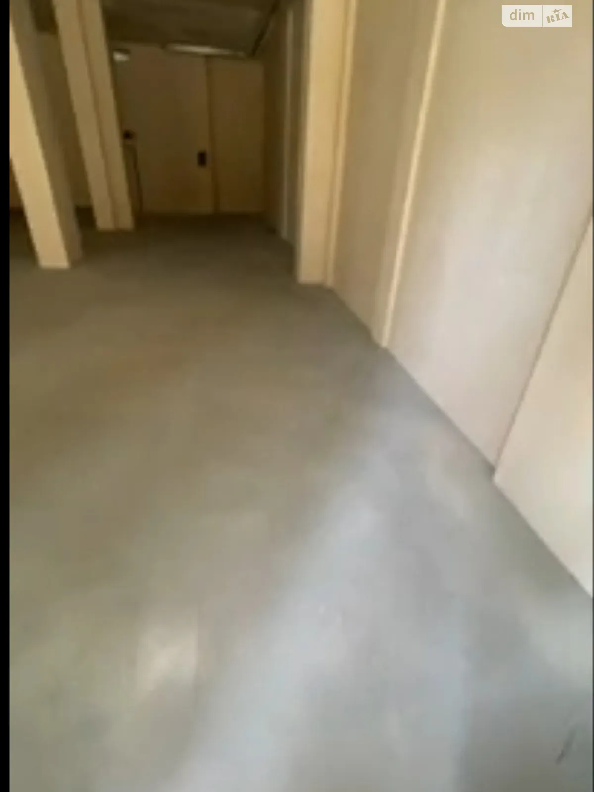 Здається в оренду приміщення вільного призначення 84 кв. м в 16-поверховій будівлі, цена: 670 $ - фото 1