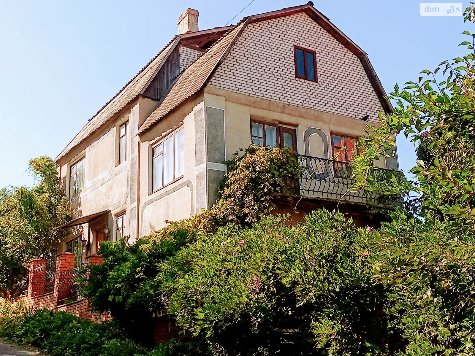 Продается дом на 2 этажа 106 кв. м с балконом, цена: 150000 $ - фото 1