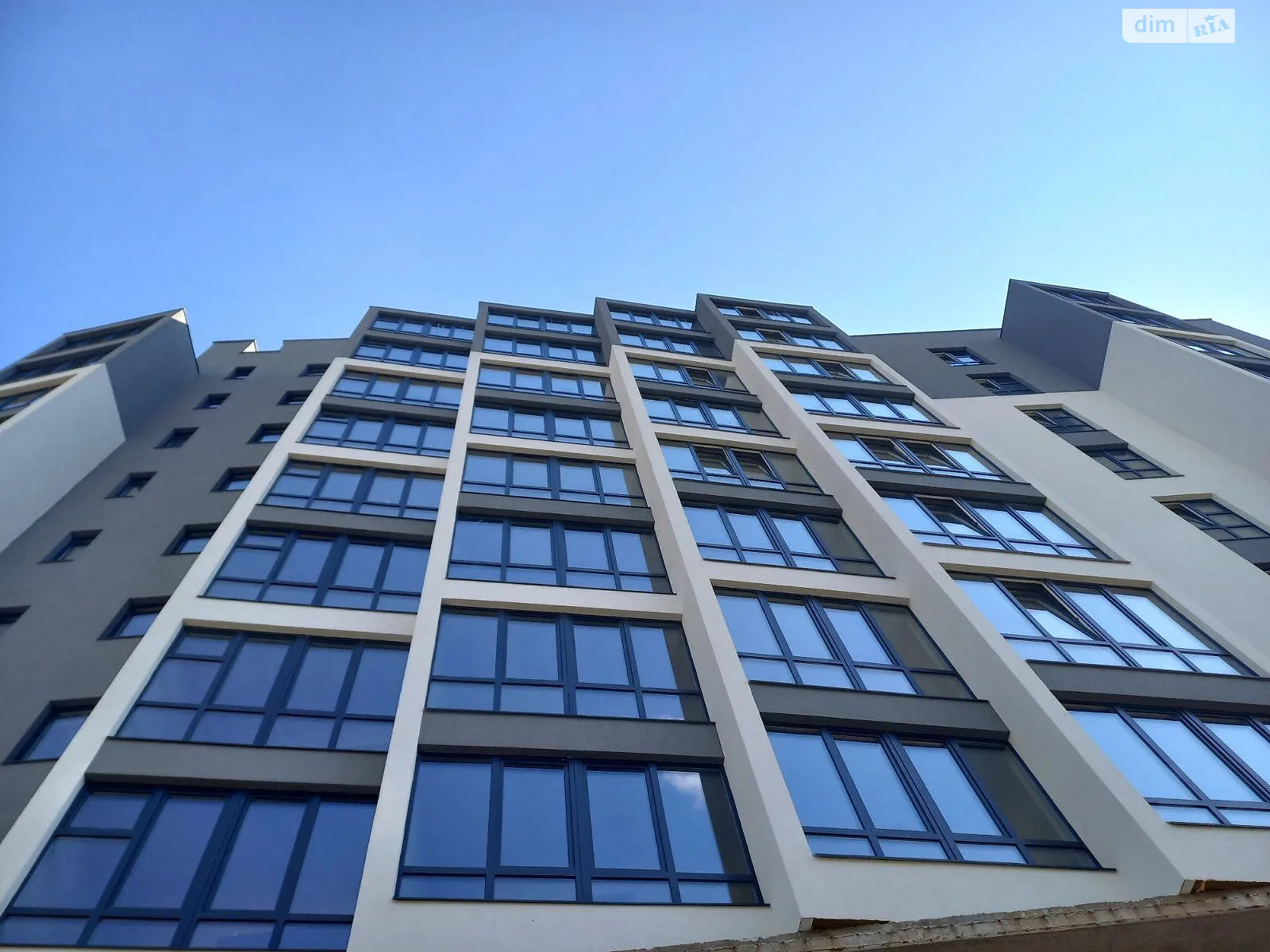 Продается 3-комнатная квартира 109.6 кв. м в Хмельницком, пр. Панаса Мирного, 9/1 - фото 1