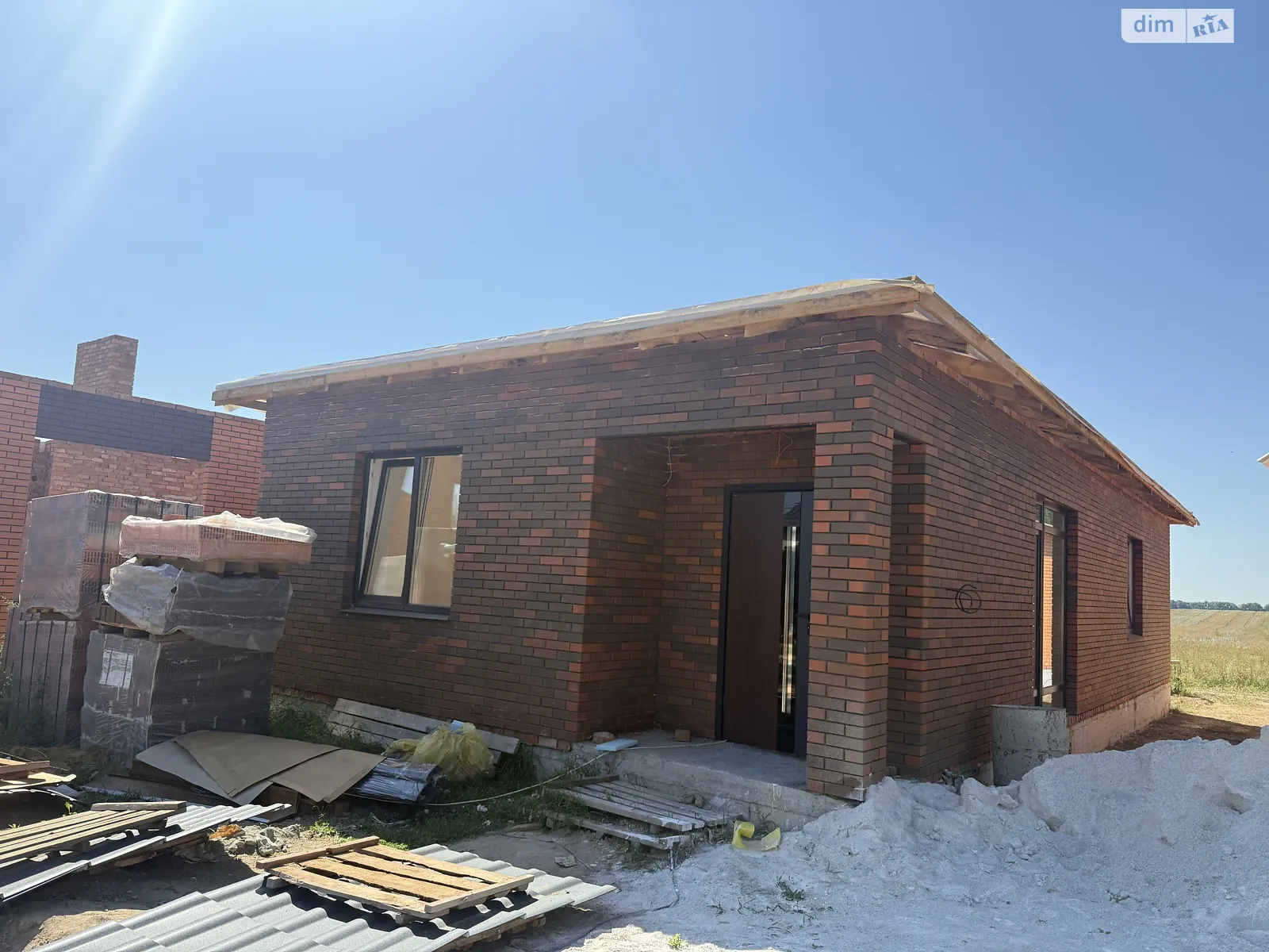 Продается одноэтажный дом 85 кв. м с балконом, цена: 84000 $ - фото 1