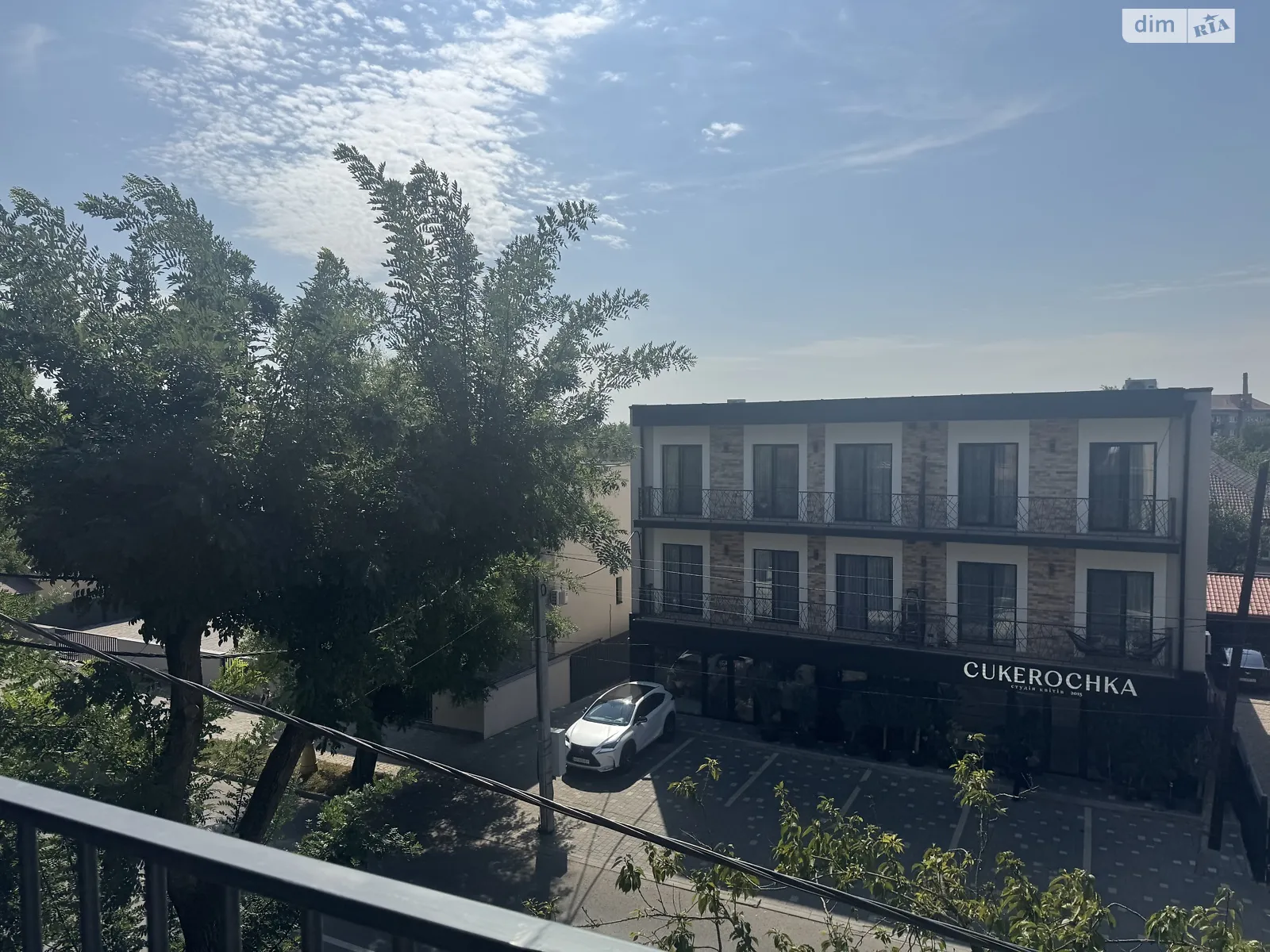 Продается 1-комнатная квартира 37 кв. м в Ужгороде, ул. Собранецкая, 100 - фото 1