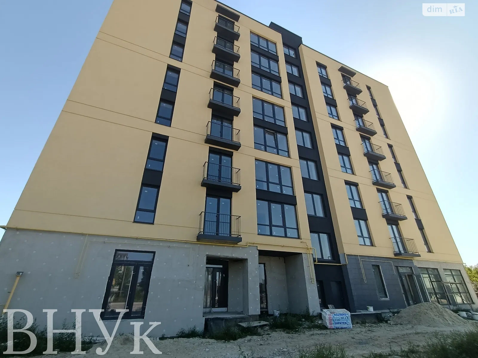 3-комнатная квартира 75.2 кв. м в Тернополе, ул. Текстильная - фото 1