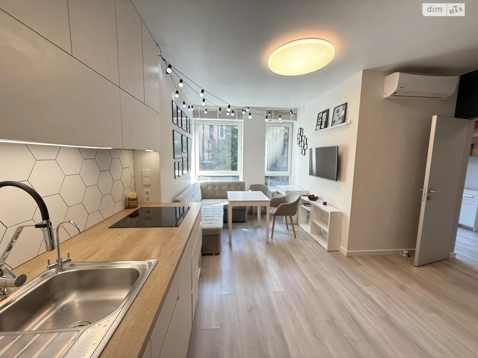 Здається в оренду 3-кімнатна квартира 80 кв. м у Києві, вул. Родини Кістяківських, 2А - фото 1