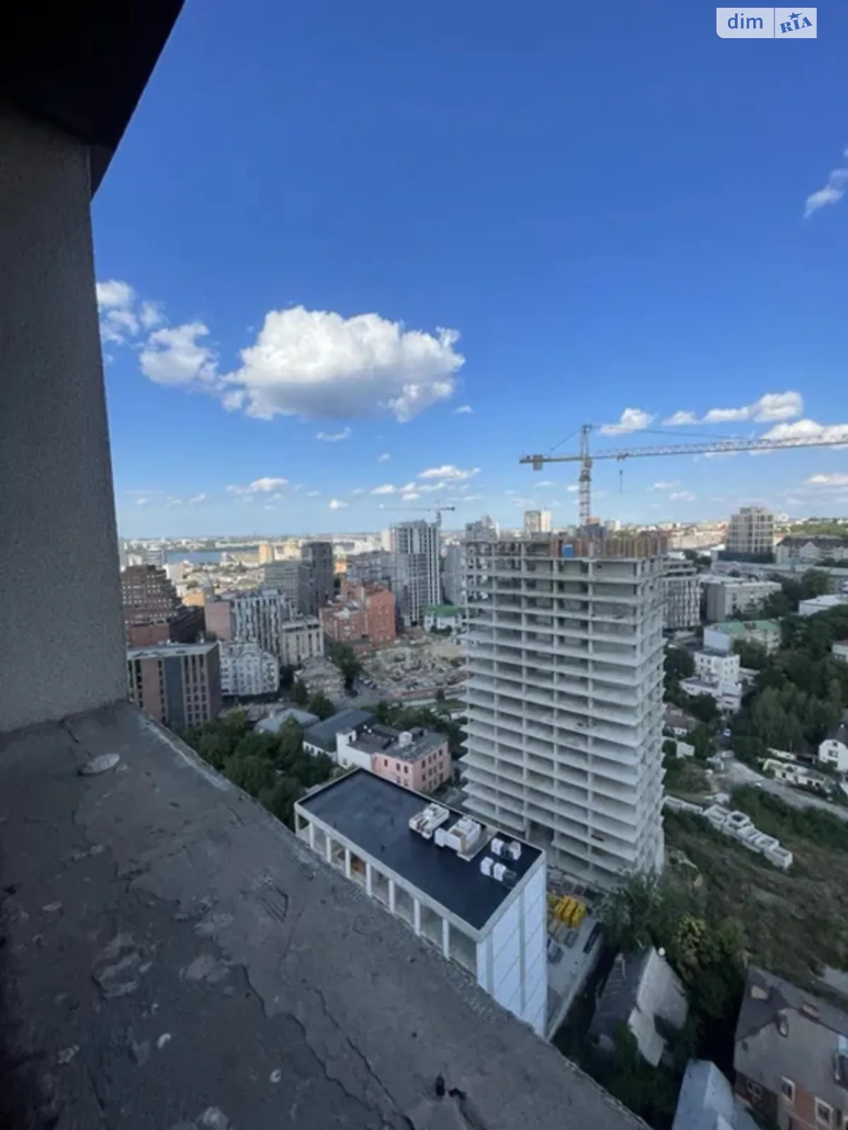 Продается 1-комнатная квартира 65.6 кв. м в Днепре, ул. Исполкомовская, 24Б - фото 1