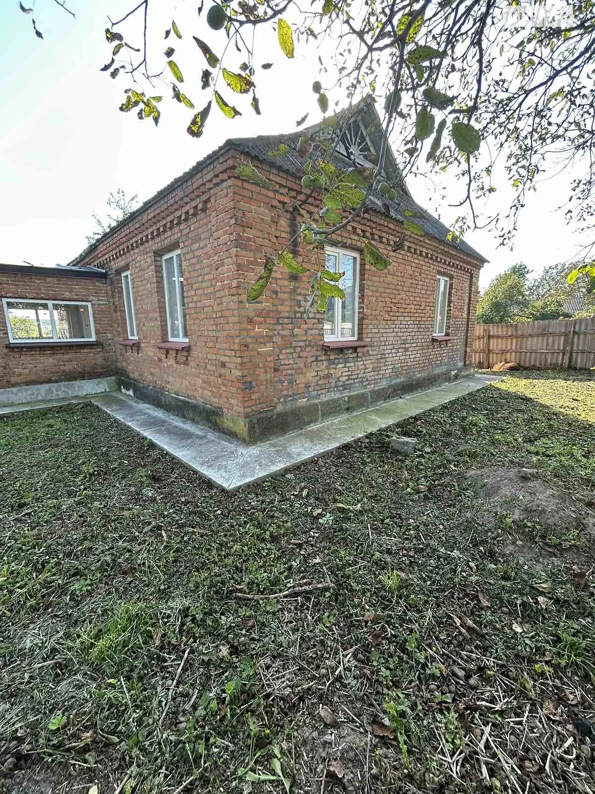 Продается одноэтажный дом 89 кв. м с камином, цена: 21500 $ - фото 1