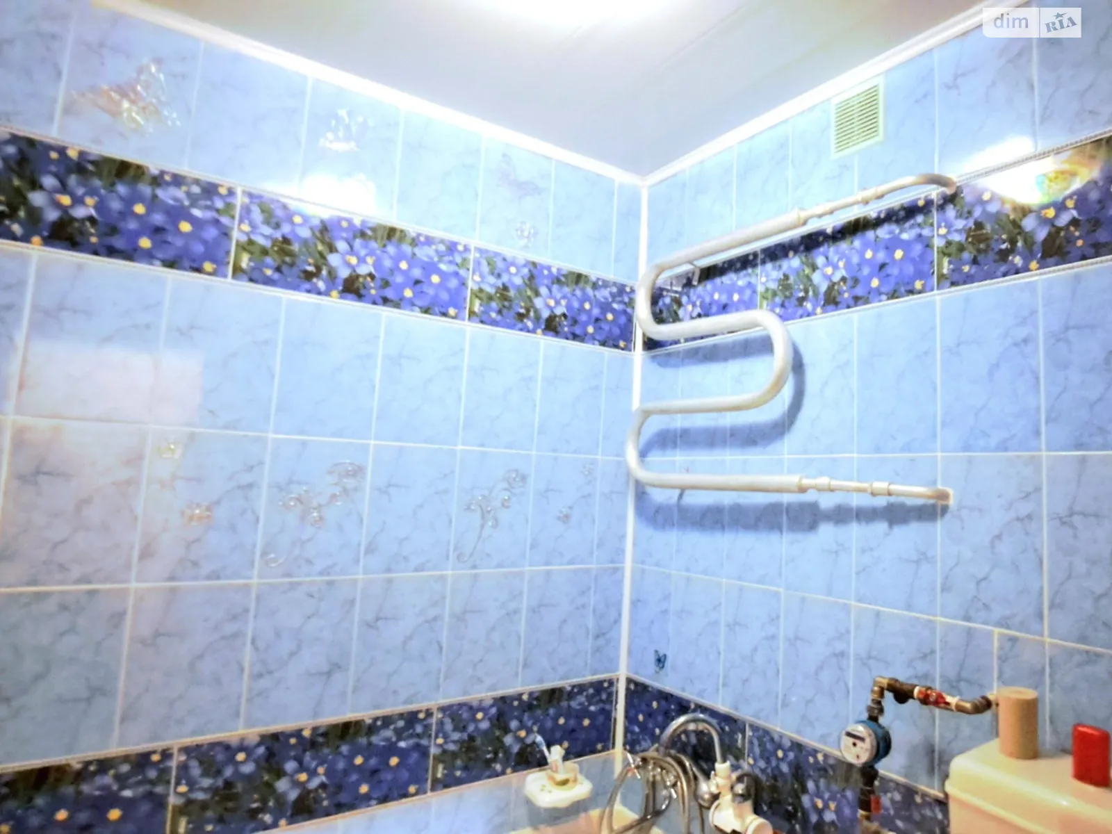 Продается 2-комнатная квартира 42 кв. м в Кривом Роге, ул. Эдуарда Фукса(Тухачевского) - фото 1