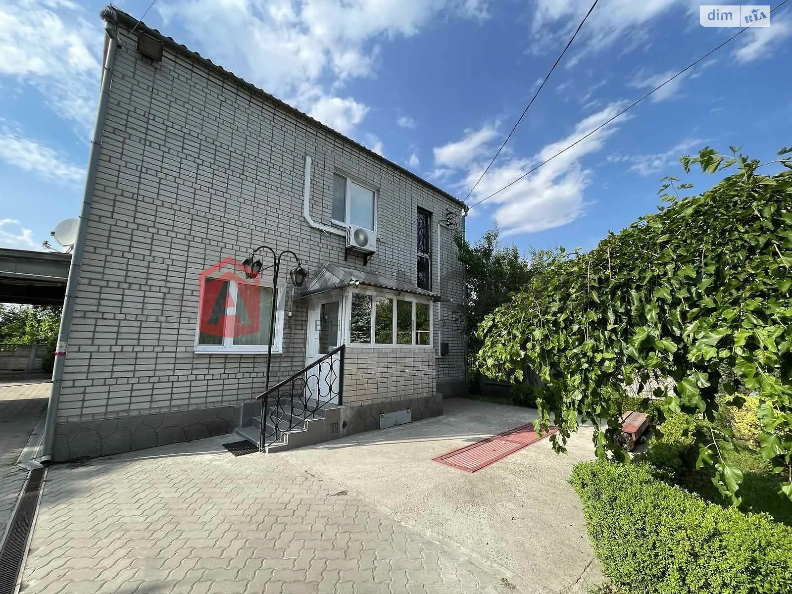 Сдается в аренду дом на 2 этажа 194.9 кв. м с мебелью, цена: 33000 грн - фото 1