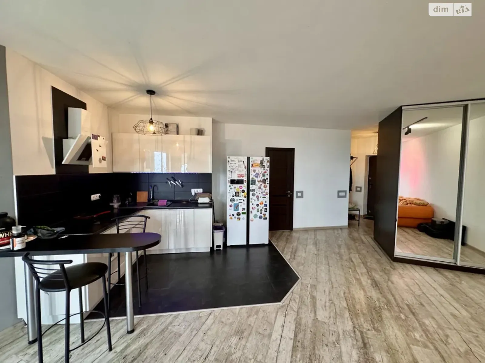 Продается 2-комнатная квартира 77 кв. м в Киеве, ул. Рижская, 73Г - фото 1