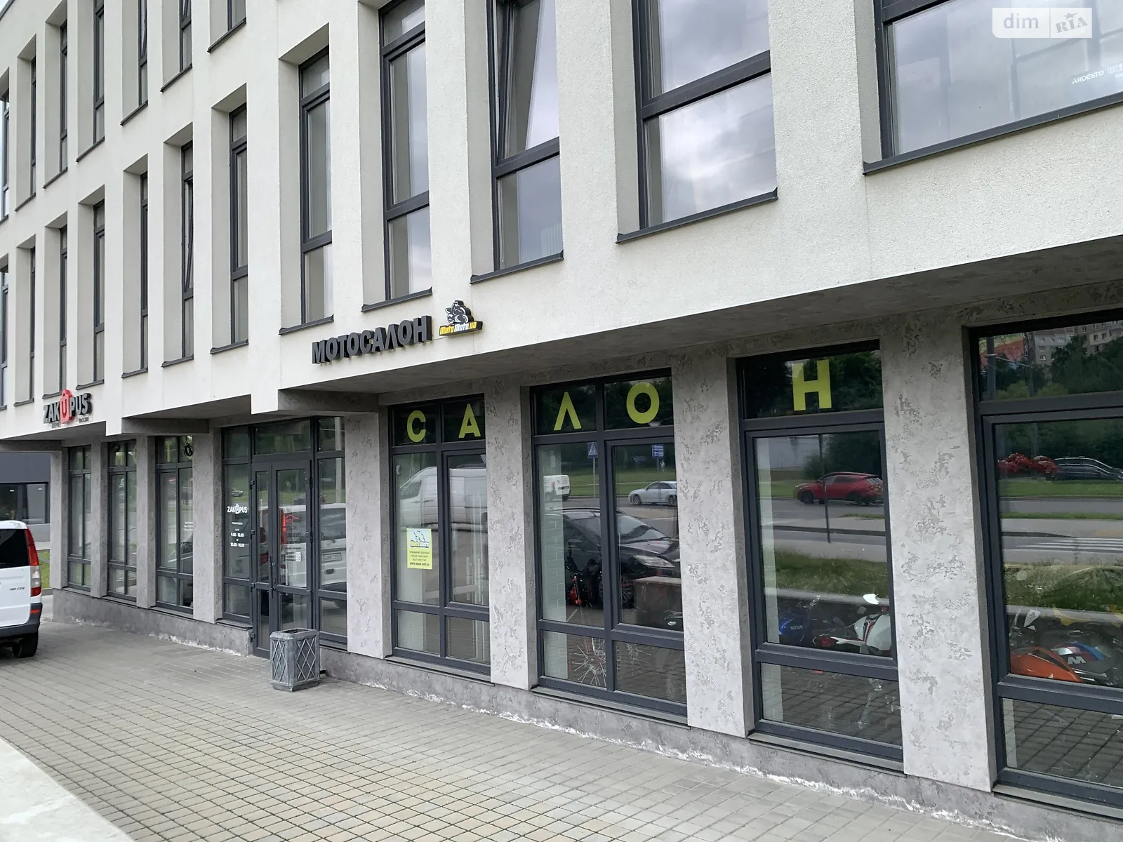 Сдается в аренду помещения свободного назначения 180 кв. м в 3-этажном здании, цена: 2500 $ - фото 1