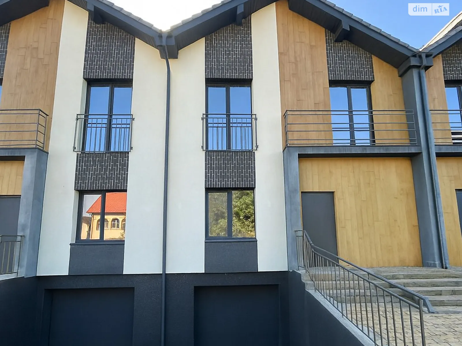 ул. Сечевого Стрелка Петрива Криховцы (Ивано-Франковск), цена: 72000 $ - фото 1