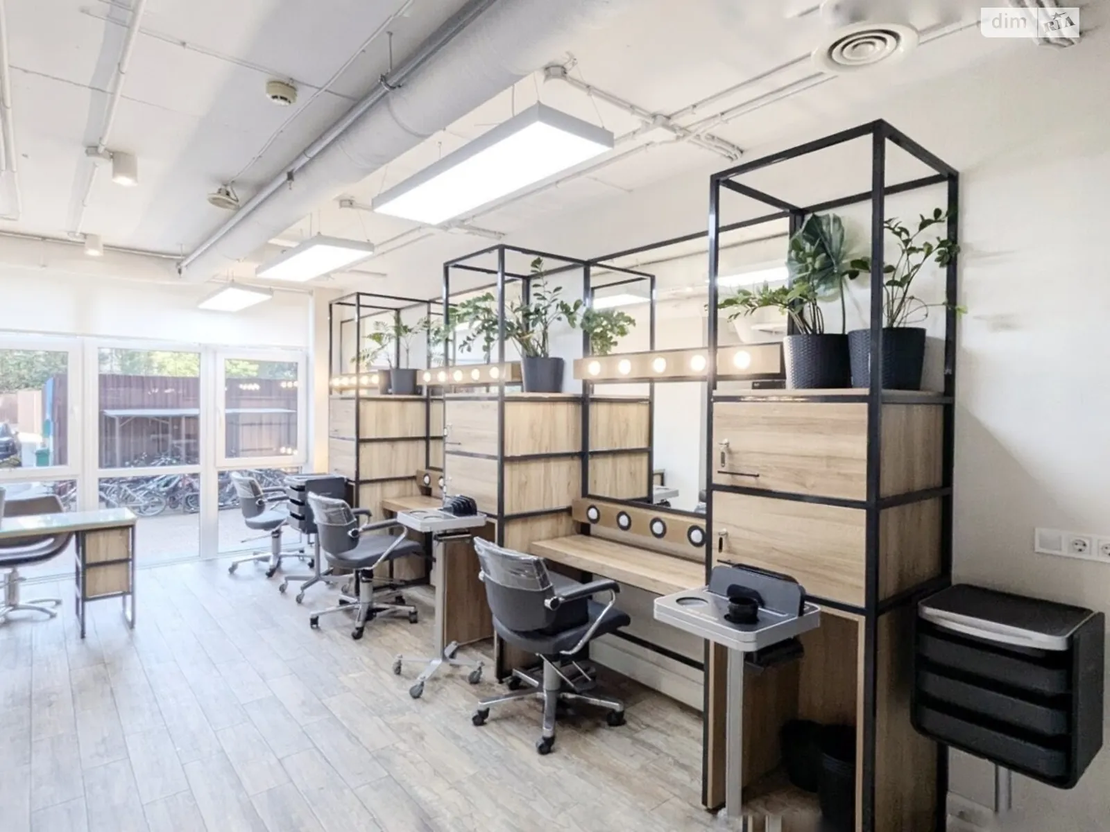 Здається в оренду приміщення вільного призначення 98 кв. м в 24-поверховій будівлі, цена: 1300 $ - фото 1