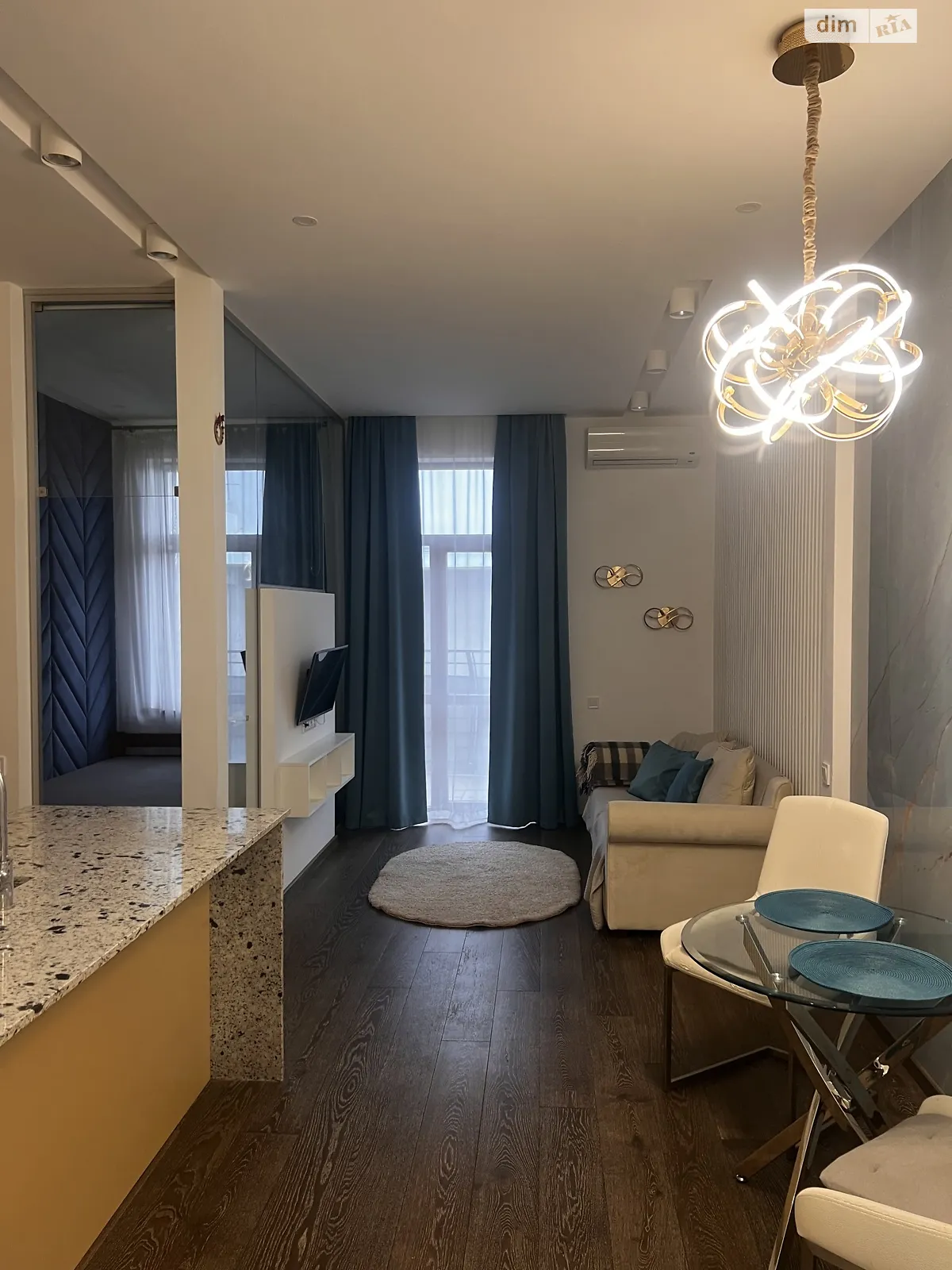 Сдается в аренду 1-комнатная квартира 53 кв. м в Одессе, ул. Гаршина, 5А - фото 1