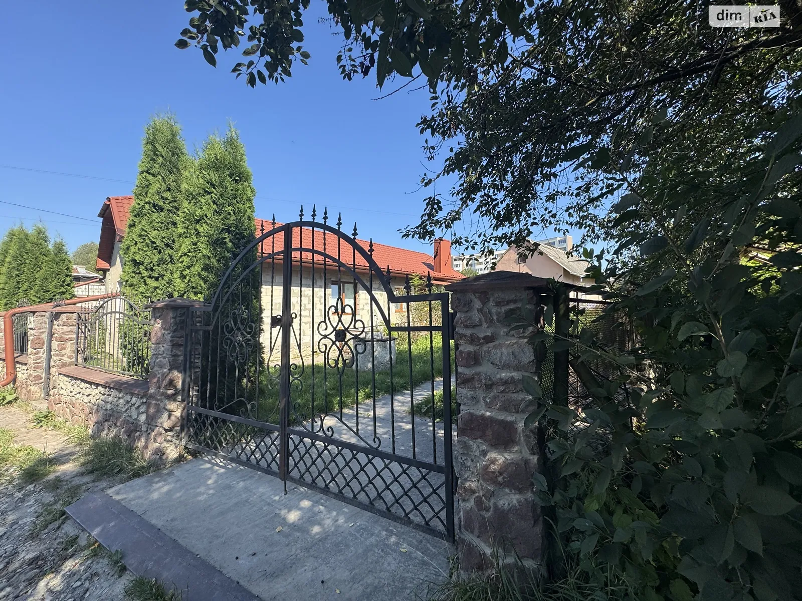Продается одноэтажный дом 120 кв. м с участком, цена: 115000 $ - фото 1