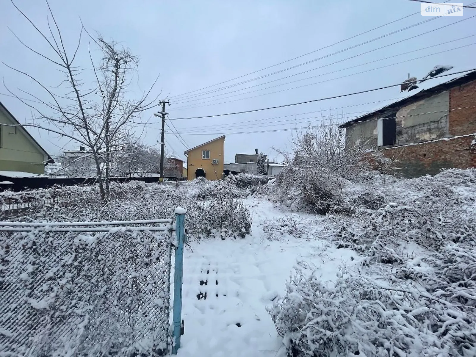 Сдается в аренду земельный участок 0.007 соток в Львовской области, цена: 10592 грн - фото 1