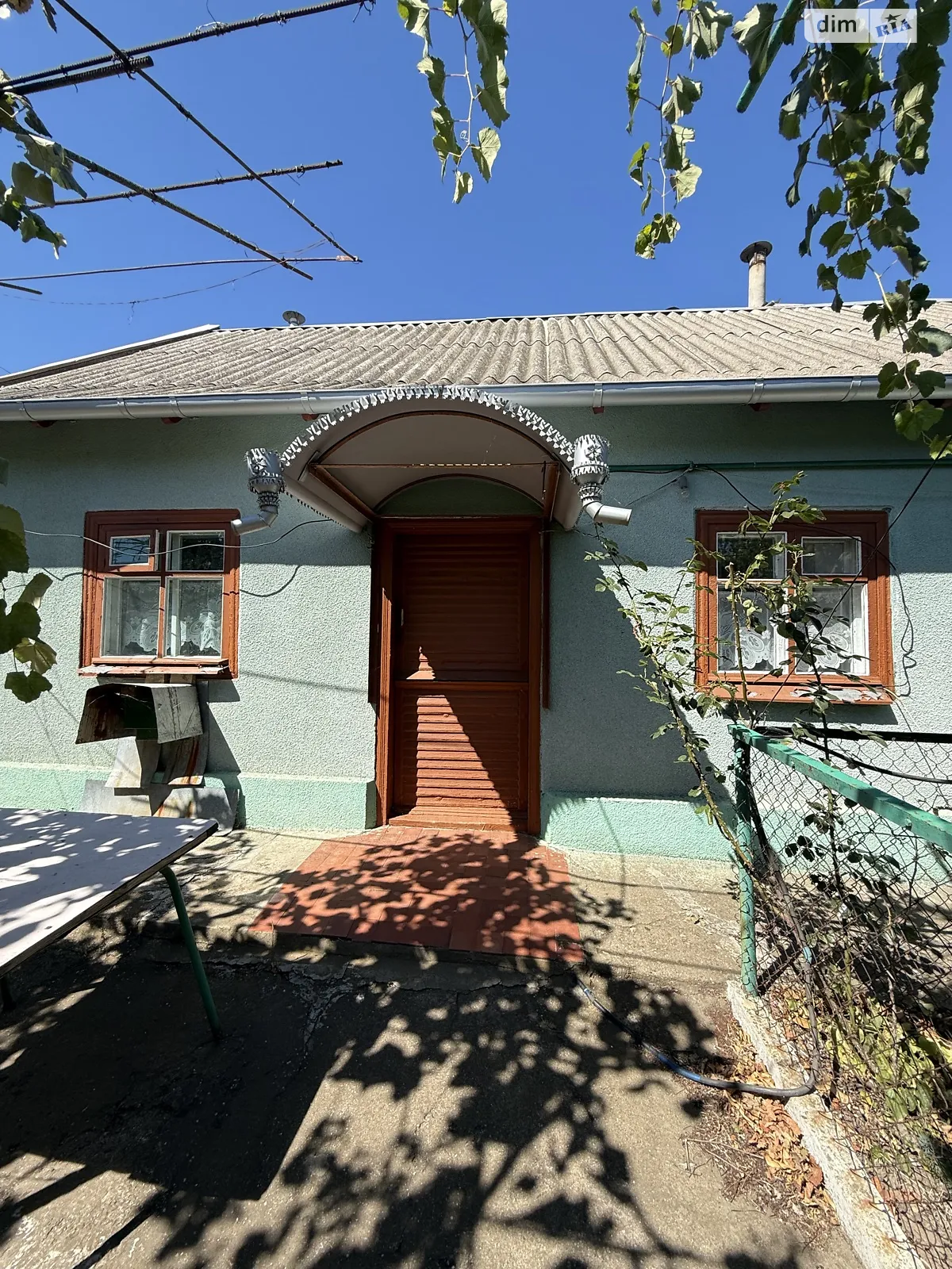 Продается одноэтажный дом 101 кв. м с гаражом, цена: 45000 $ - фото 1