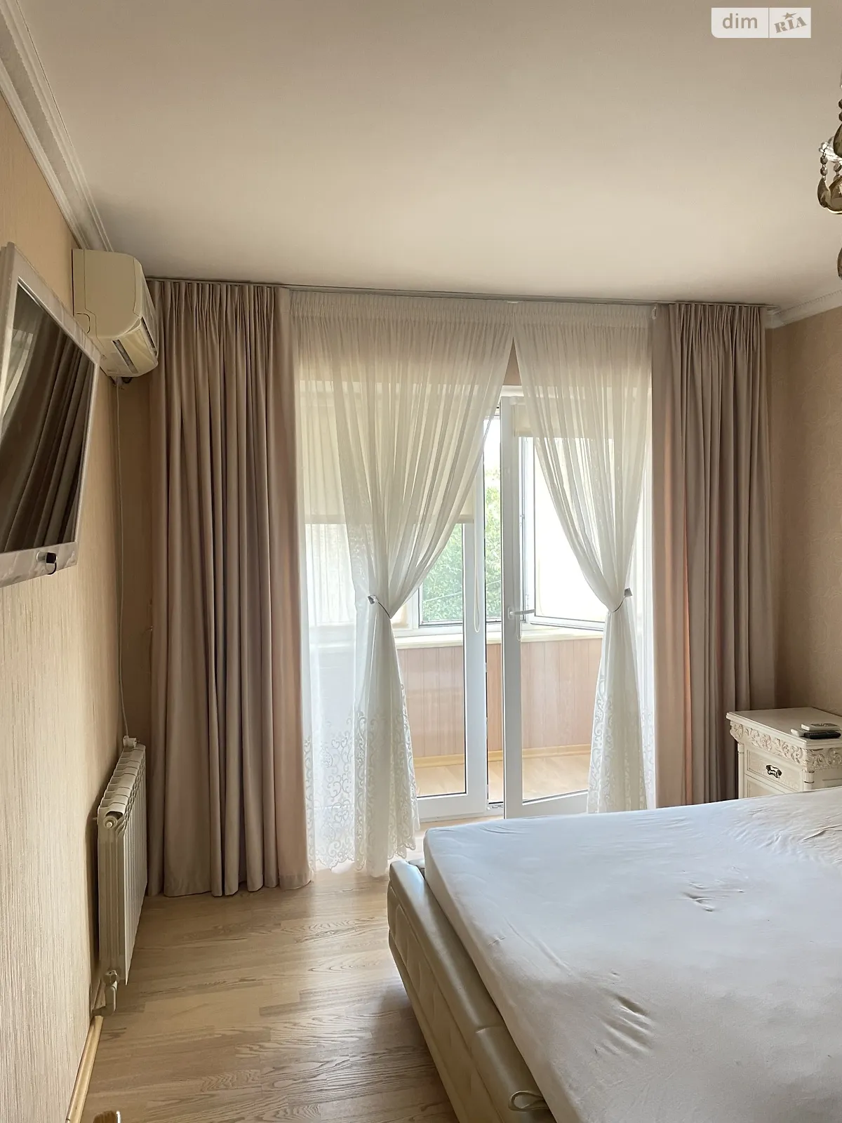 Продається 2-кімнатна квартира 74.4 кв. м у Конотопі, цена: 65 $ - фото 1