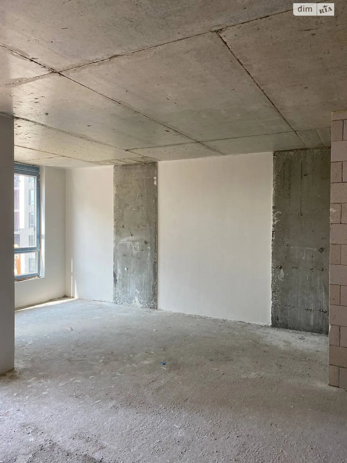 Продається 45-кімнатна квартира 45 кв. м у Івано-Франківську, вул. Героїв Миколаєва(Сєченова), 129 - фото 1