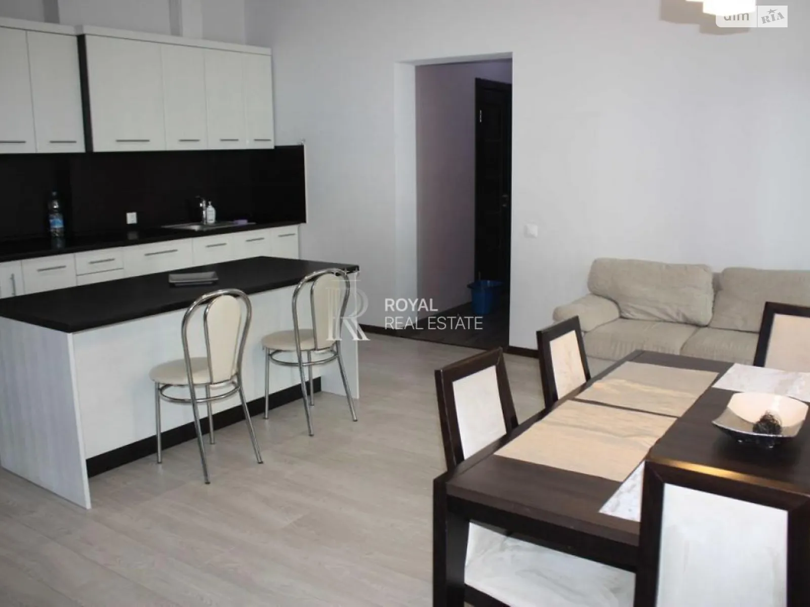 Здається в оренду 3-кімнатна квартира 171.9 кв. м у Києві, вул. Юрія Іллєнка, 18Б - фото 1