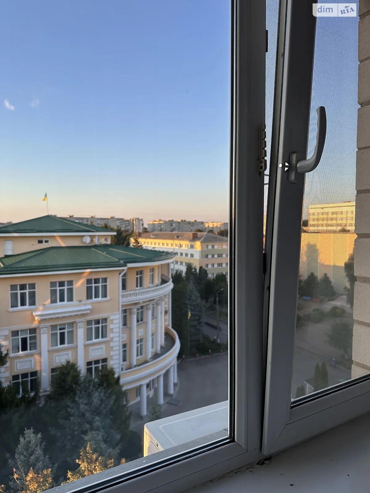 Продається 3-кімнатна квартира 75.6 кв. м у Вінниці, вул. Острозького, 39 - фото 1