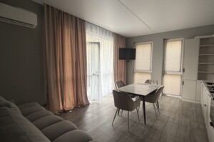 Продаж квартири, Ужгород, р‑н. Центр, Собранецька вулиця, буд. 112