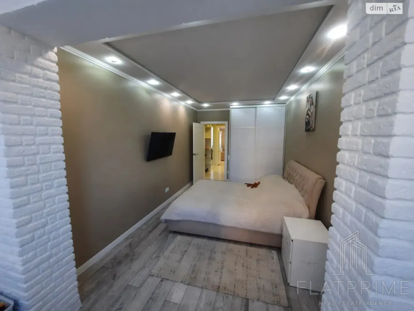 Продается 1-комнатная квартира 36 кв. м в Софиевской Борщаговке, ул. Ягодная, 19 - фото 1