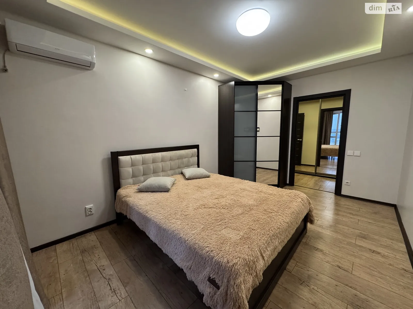 Продається 2-кімнатна квартира 75 кв. м у Дніпрі, вул. Лазаряна, 22 - фото 1