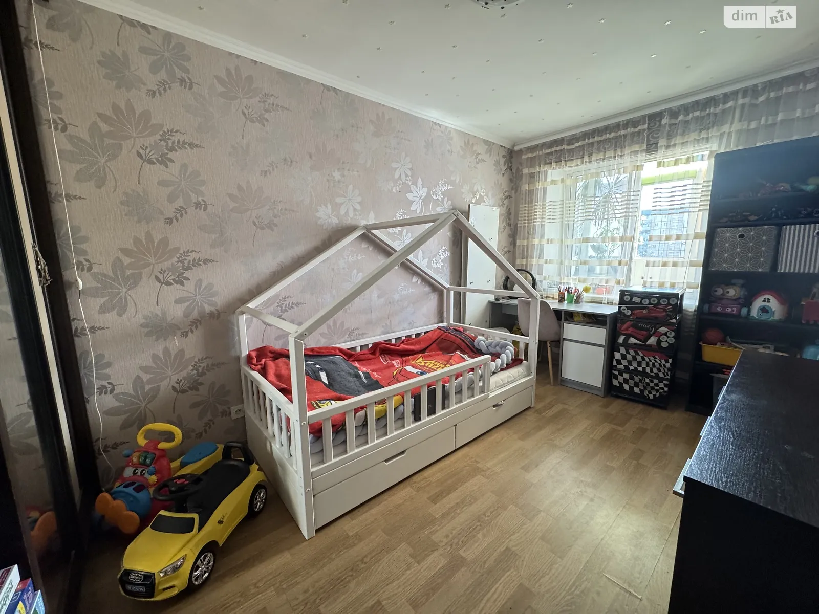 Продается 2-комнатная квартира 45 кв. м в Днепре, ул. Подебрадская(Кожемяки), 11 - фото 1