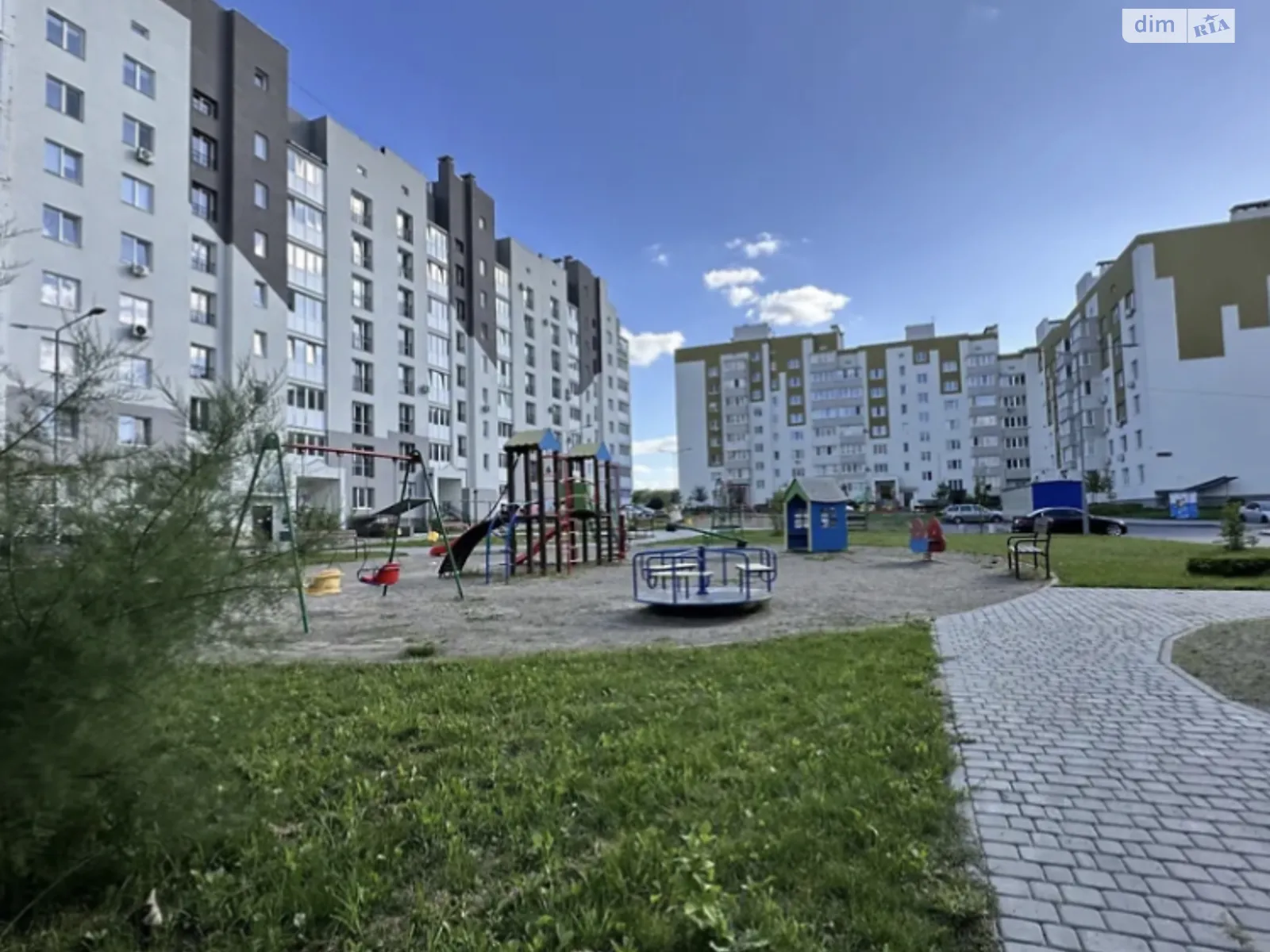 Продается 2-комнатная квартира 70.4 кв. м в Виннице, ул. Николаевская, 29 - фото 1