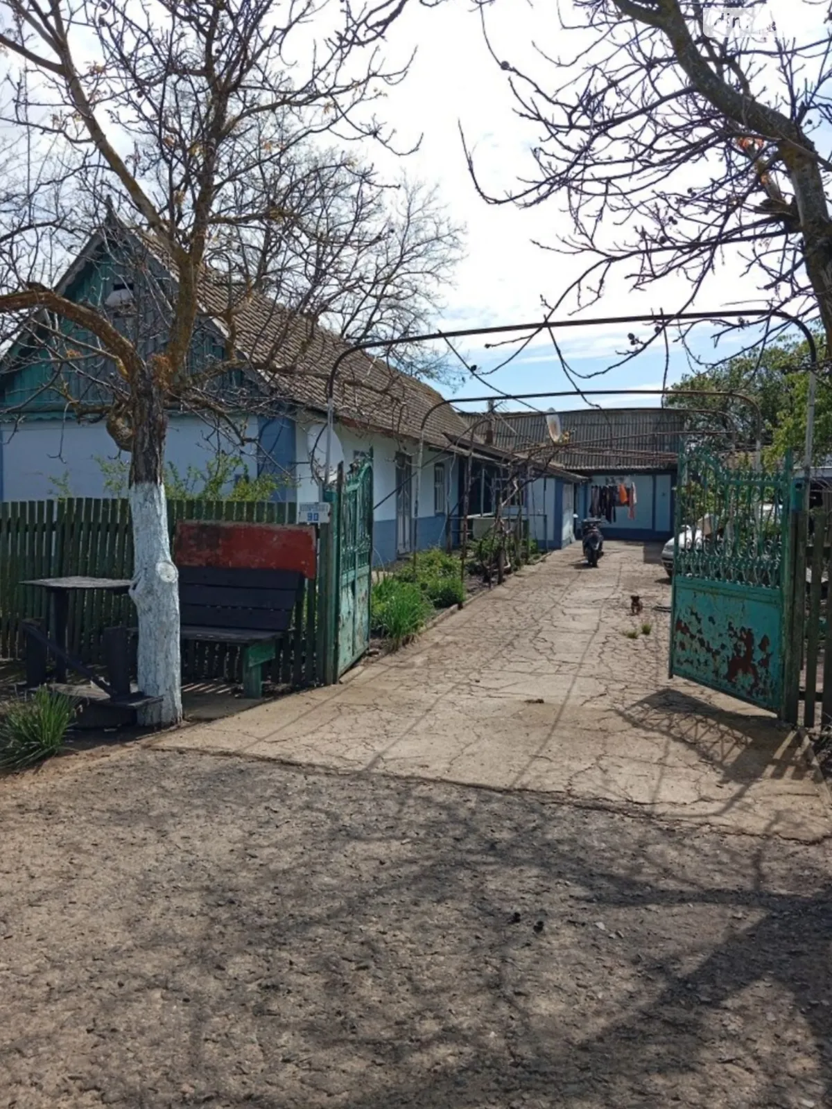 Продается одноэтажный дом 80.2 кв. м с гаражом, цена: 10300 $ - фото 1