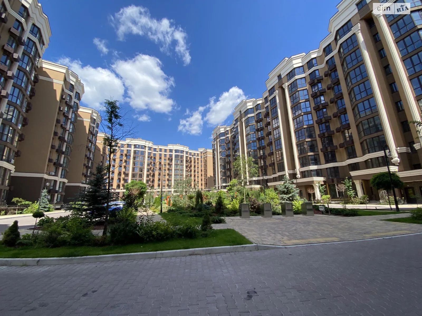 Продается 1-комнатная квартира 38.5 кв. м в Софиевской Борщаговке, ул. Молодёжная, 8 - фото 1