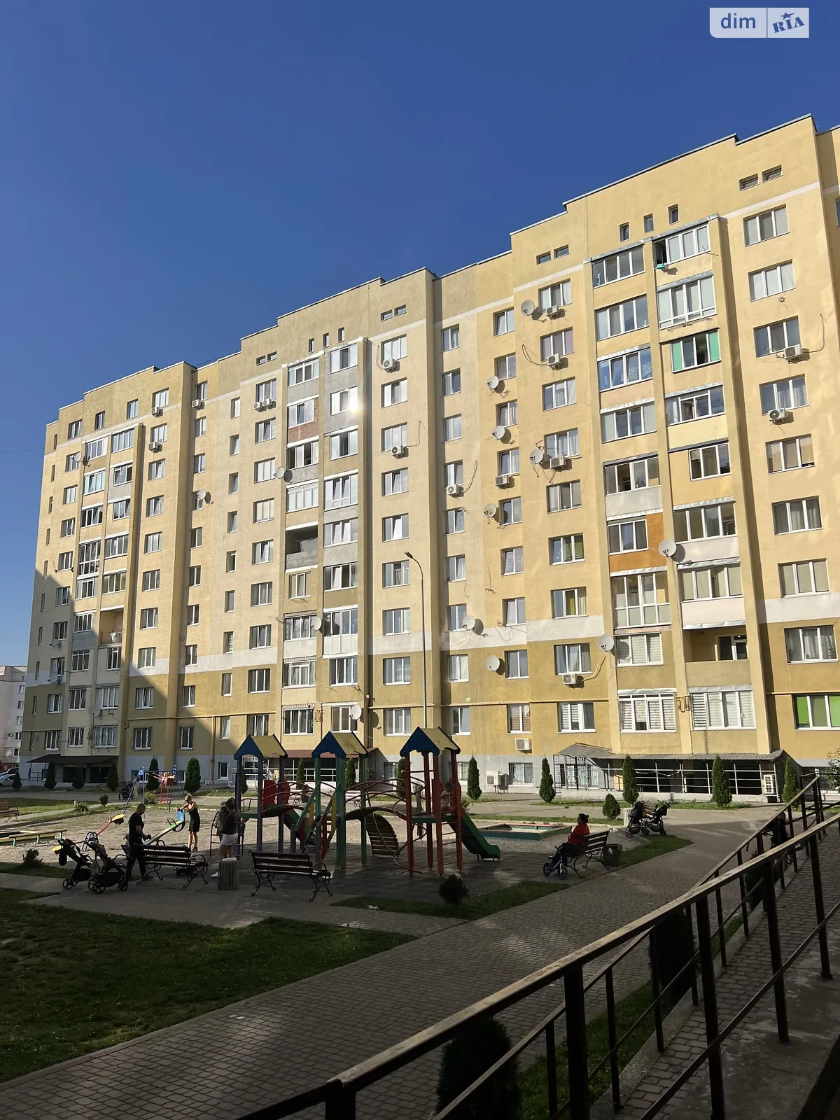 Продается 1-комнатная квартира 49.5 кв. м в Львове, ул. Роксоляны, 43Б - фото 1