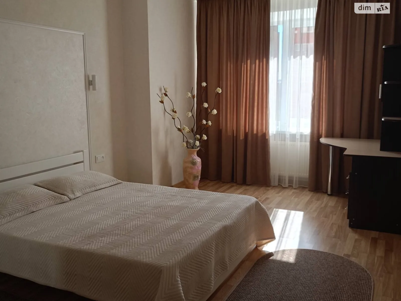 Продается 2-комнатная квартира 71.6 кв. м в Хмельницком, ул. Героев Национальной гвардии Украины(Строителей), 2 - фото 1