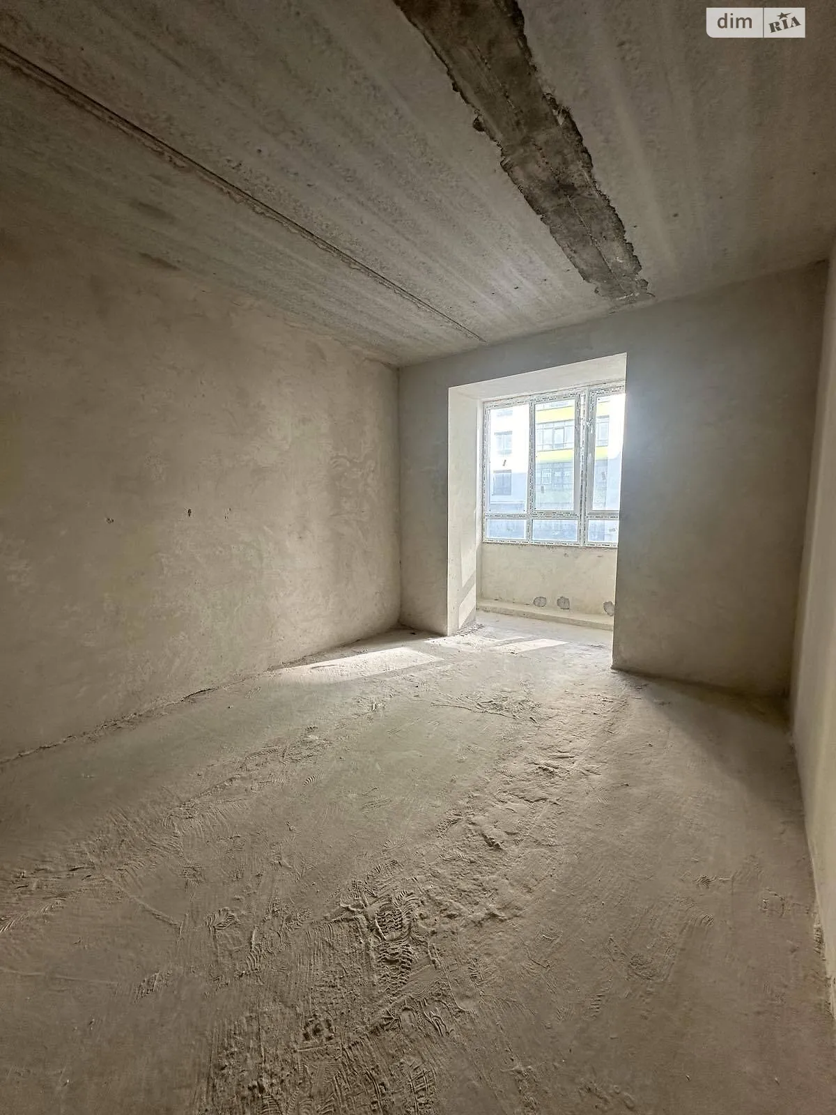 Продается 3-комнатная квартира 88.7 кв. м в Ивано-Франковске, ул. Приозерная, 28 - фото 1