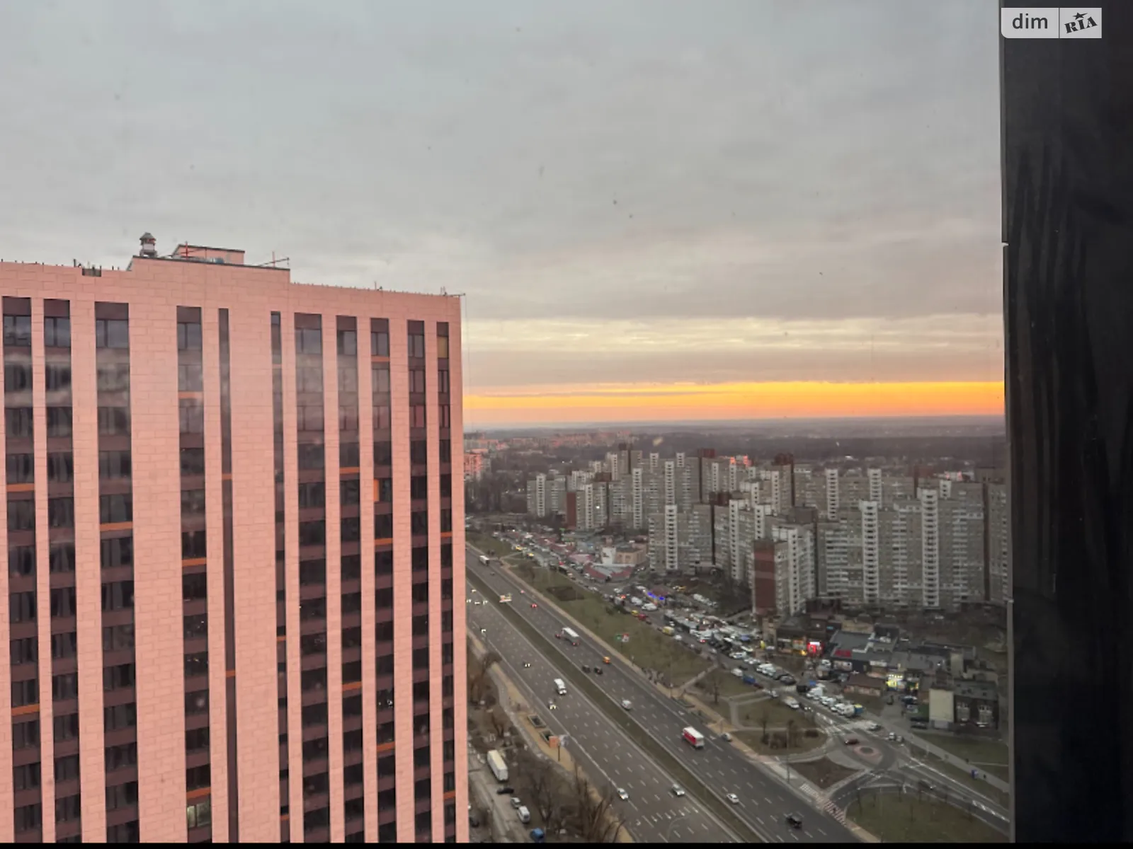 Продается 1-комнатная квартира 47.25 кв. м в Киеве, ул. Академика Заболотного, 1 - фото 1