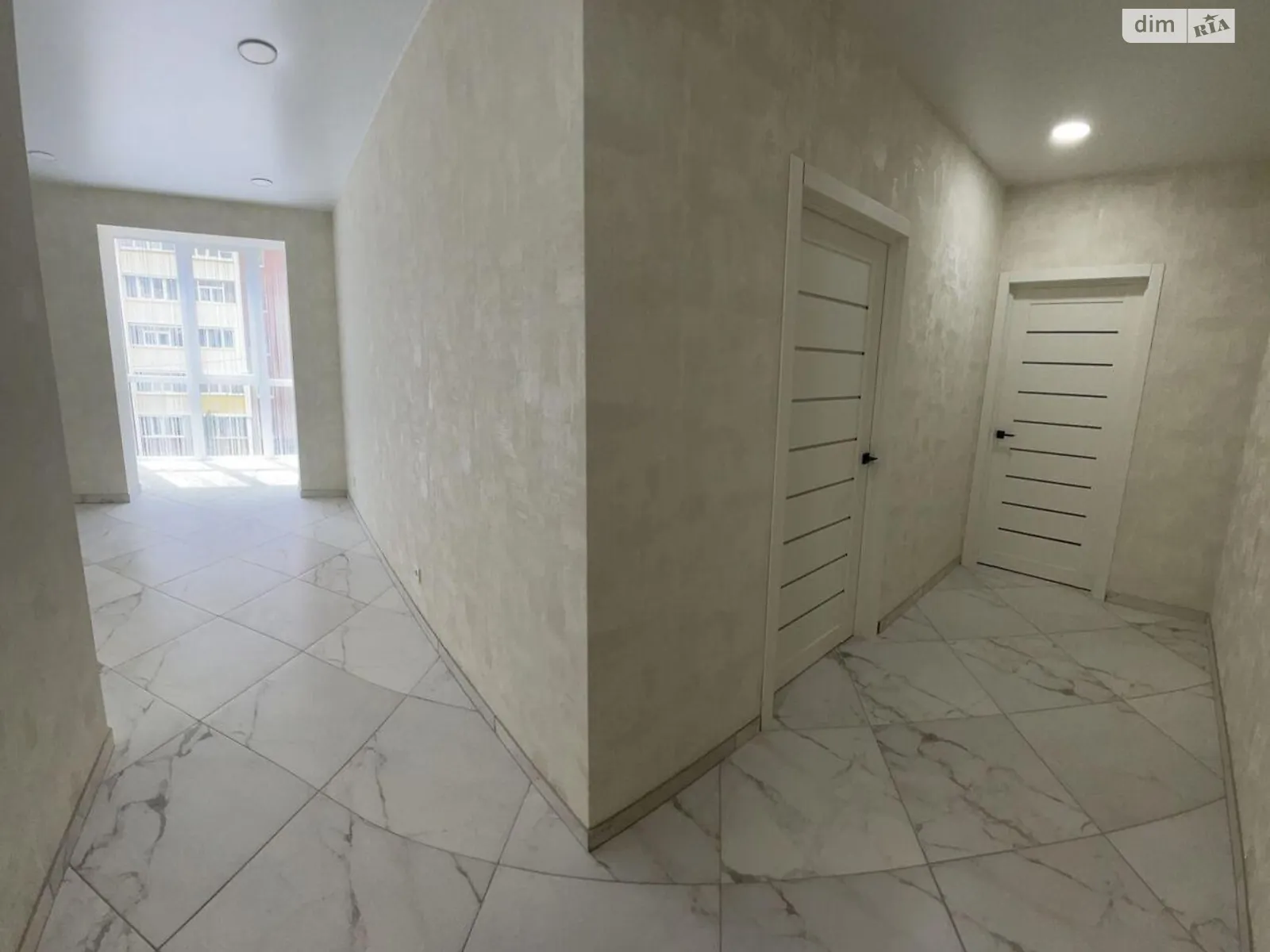 Продается 2-комнатная квартира 65 кв. м в Харькове, ул. Драгоманова, 8 - фото 1