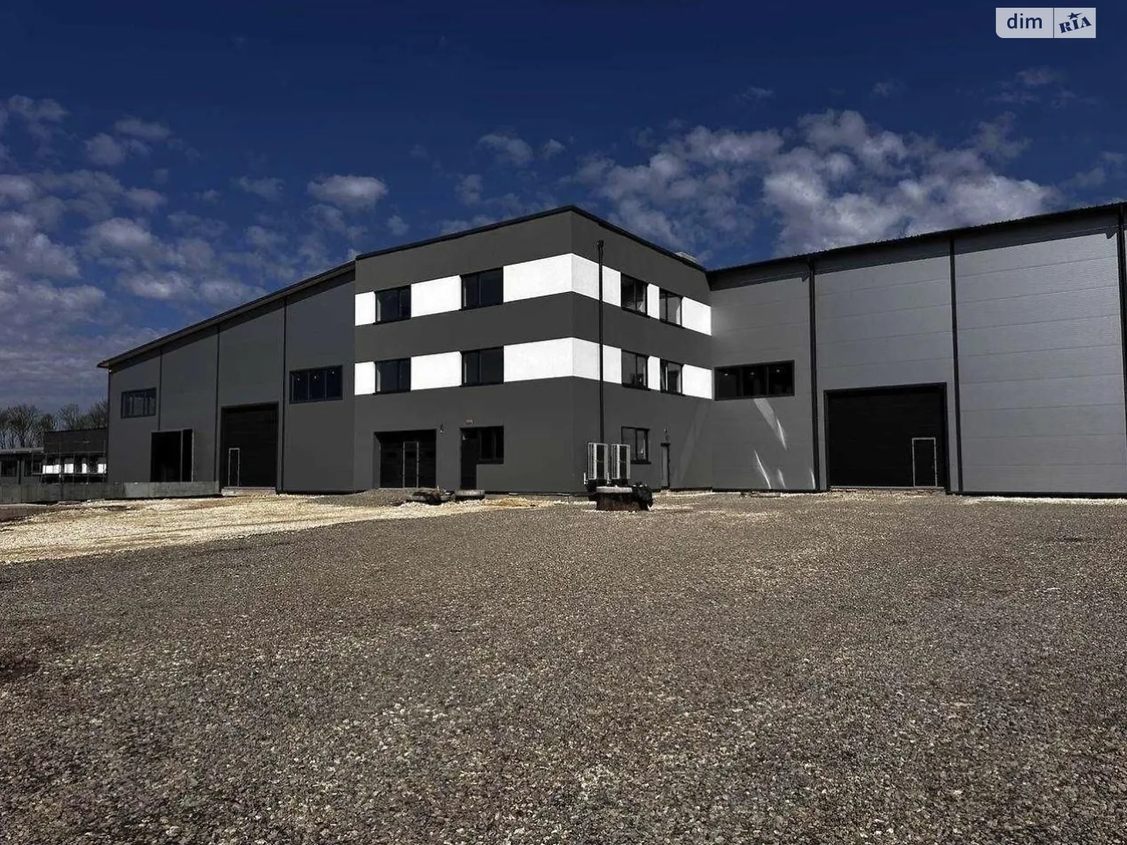 Сдается в аренду помещения свободного назначения 1174 кв. м в 1-этажном здании, цена: 201240 грн - фото 1