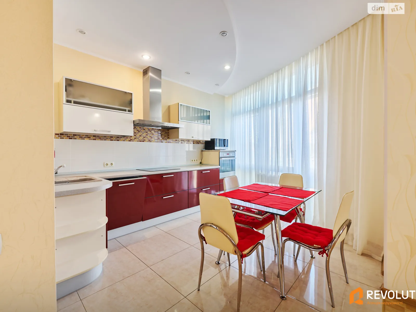 Продается 3-комнатная квартира 103.5 кв. м в Киеве, ул. Дмитриевская, 82 - фото 1