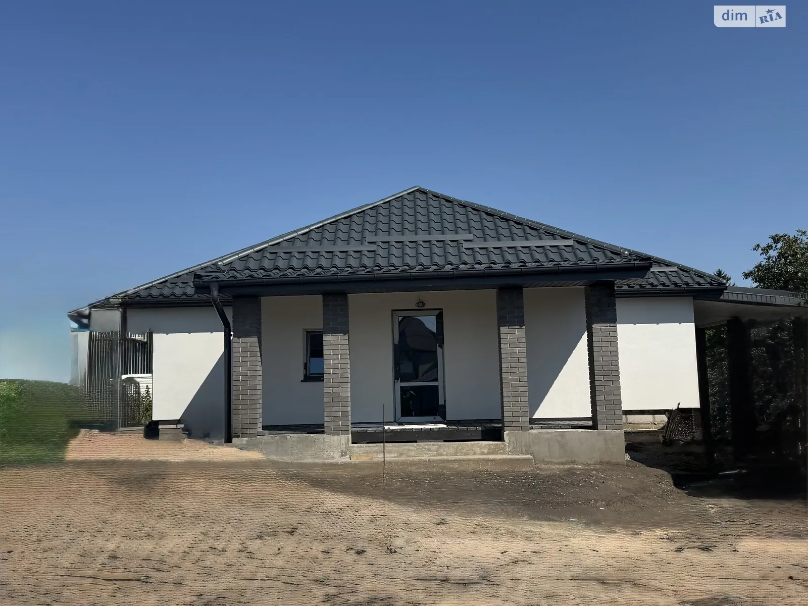 Продается одноэтажный дом 95 кв. м с участком, цена: 95000 $ - фото 1