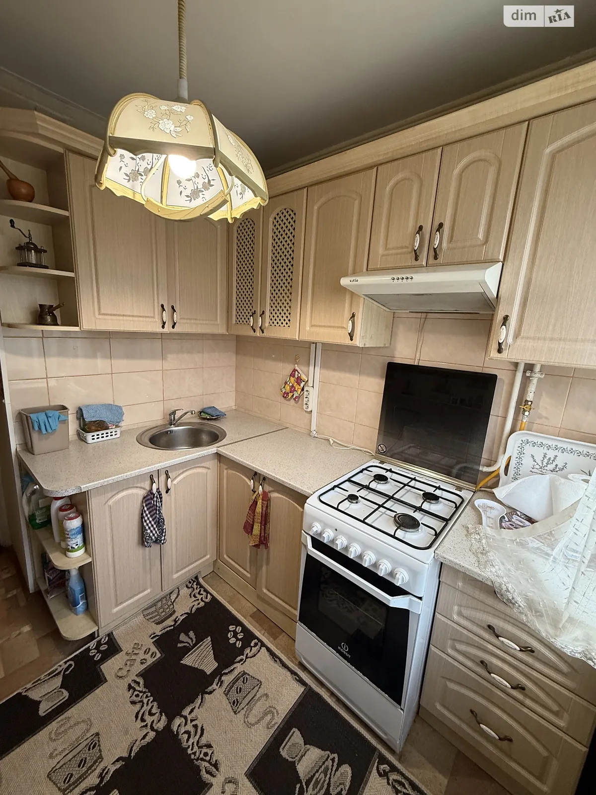 Продається 2-кімнатна квартира 45 кв. м у Івано-Франківську, вул. Тролейбусна, 15 - фото 1