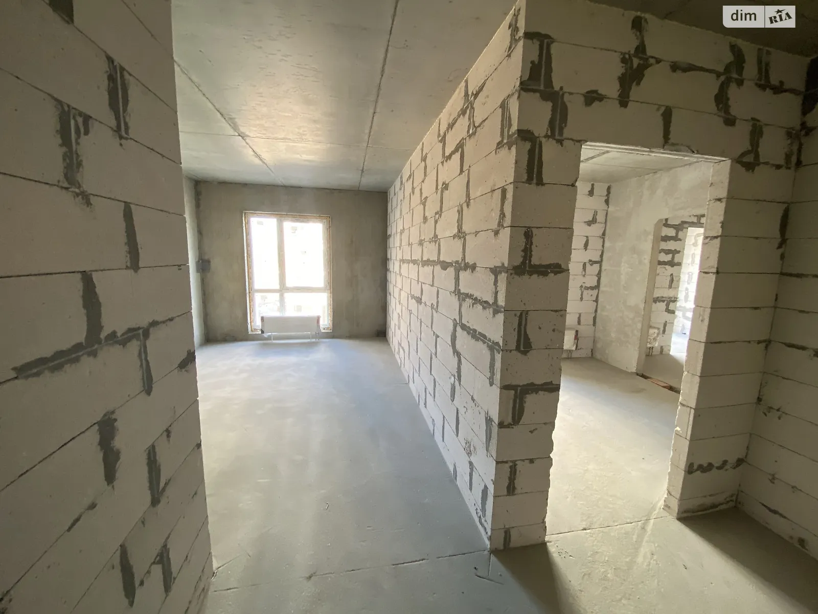 Продается 1-комнатная квартира 33 кв. м в Буче, ул. Ивана Выговского, 44 - фото 1