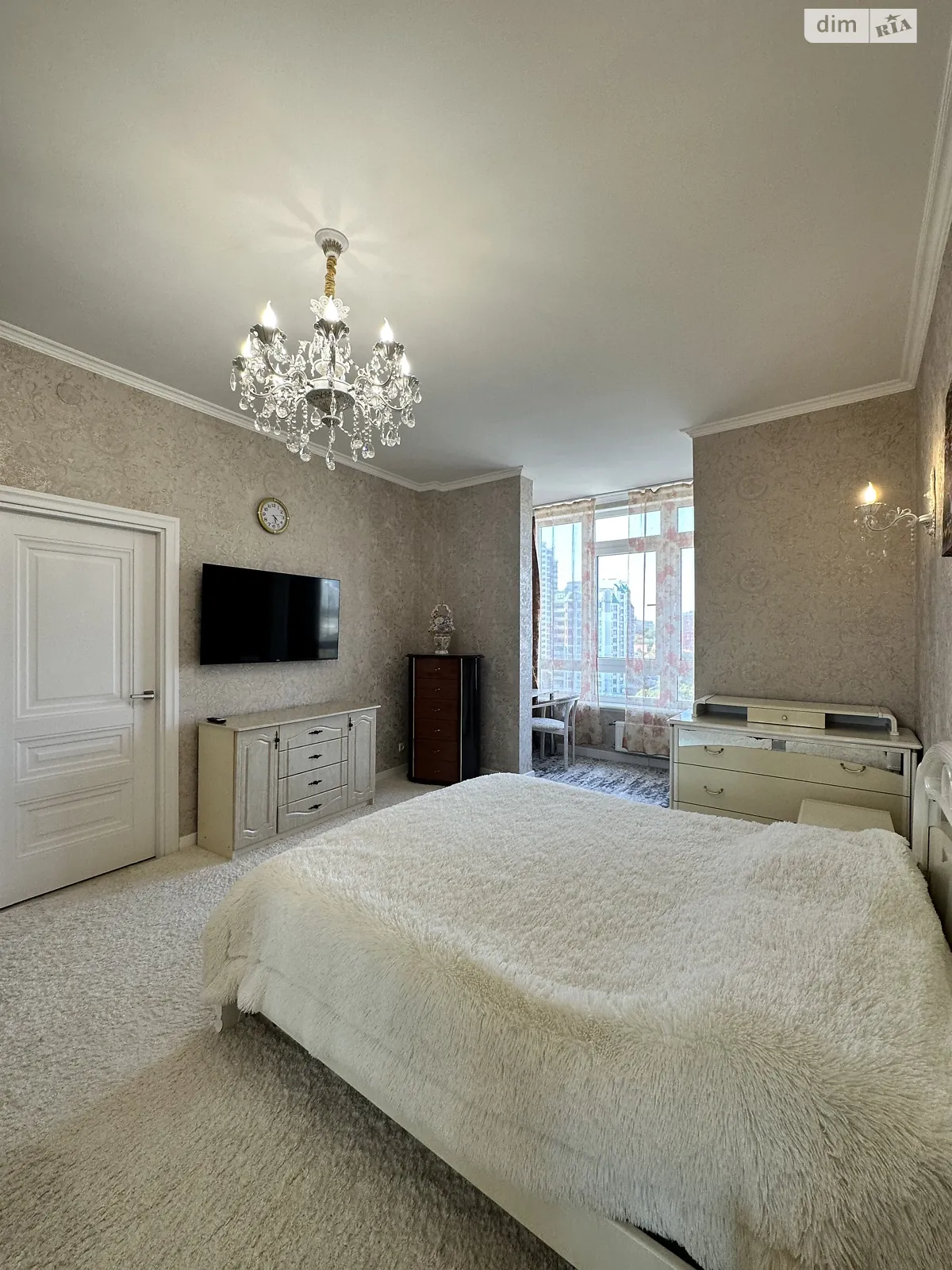 Сдается в аренду 1-комнатная квартира 45 кв. м в Одессе, ул. Генуэзская, 3Б - фото 1