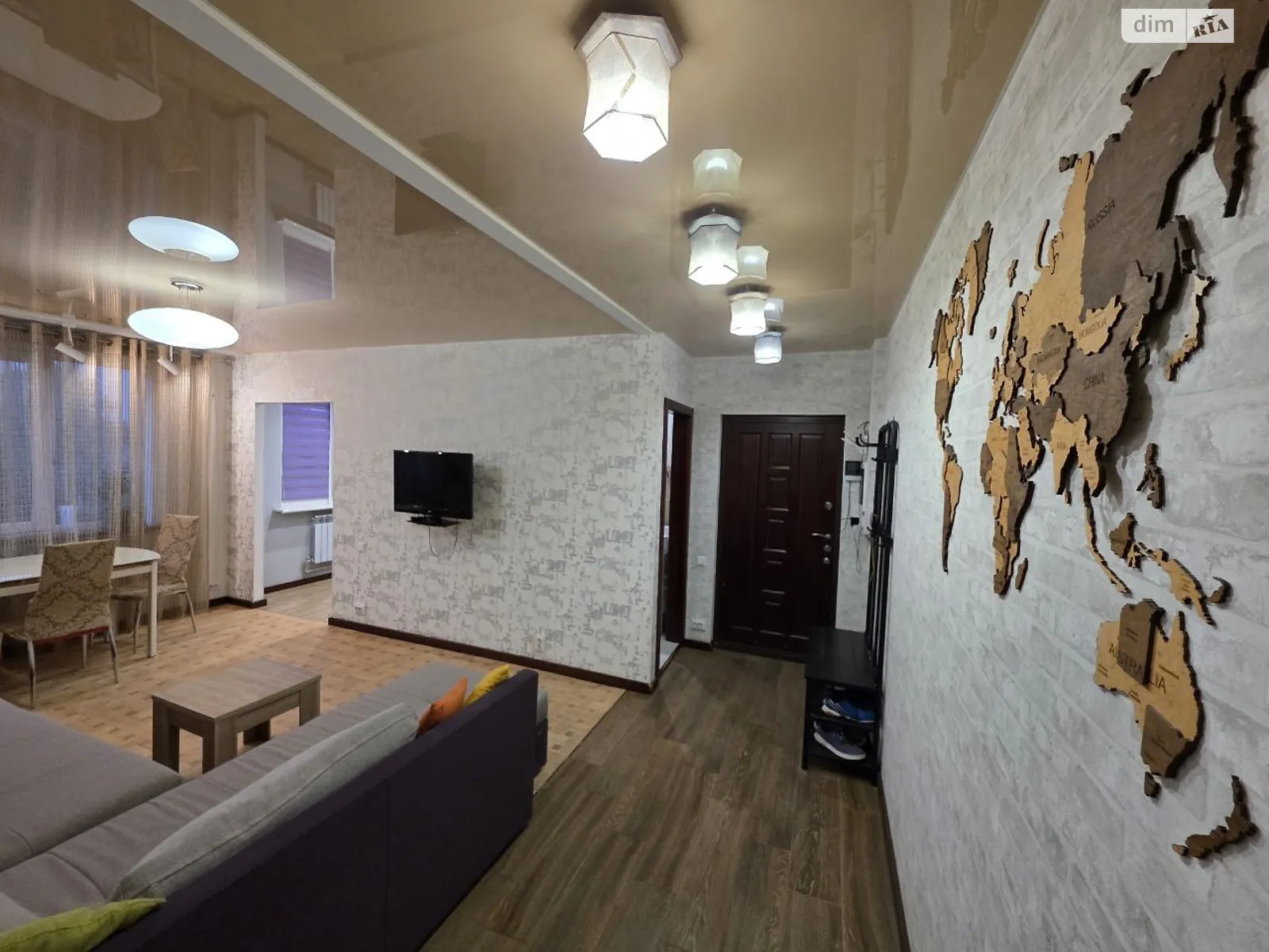 Продается 3-комнатная квартира 64.5 кв. м в Харькове, ул. Амосова, 5 - фото 1