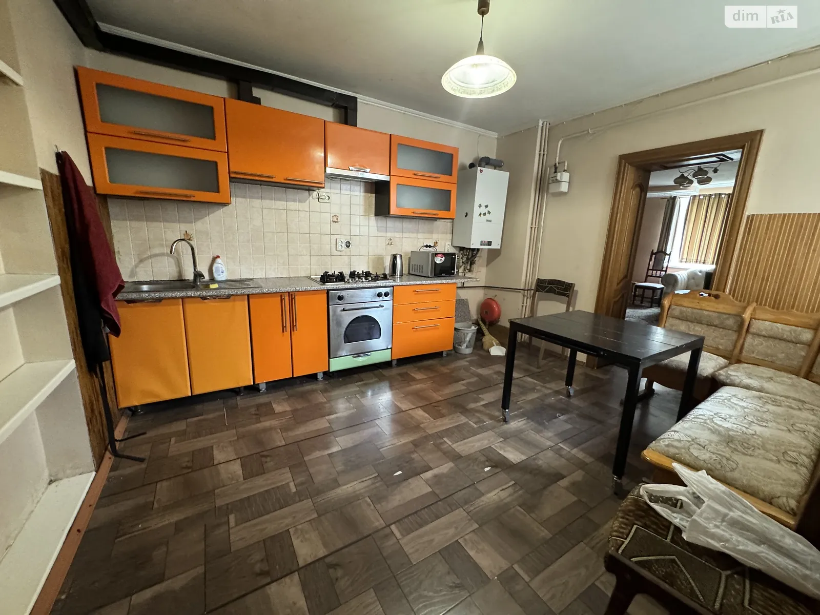 Сдается в аренду дом на 2 этажа 180 кв. м с гаражом, цена: 440 $ - фото 1