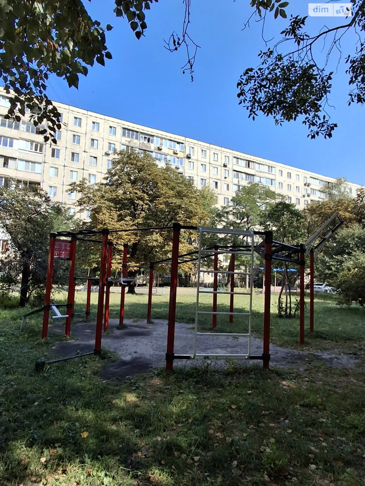 Продается 2-комнатная квартира 48 кв. м в Киеве, ул. Бакинская, 37 - фото 1