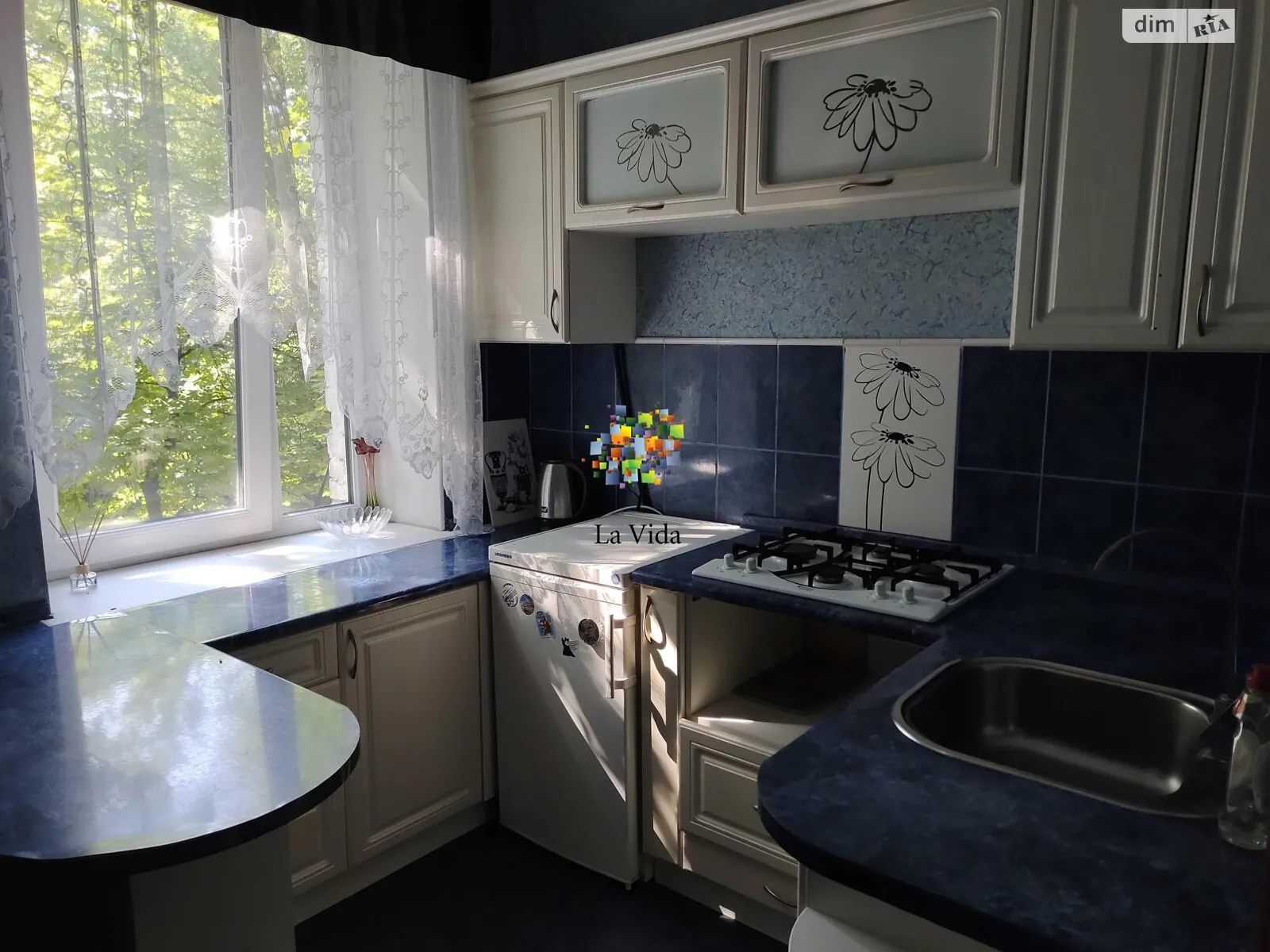 Продается 1-комнатная квартира 32.5 кв. м в Киеве, ул. Вавиловых, 18 - фото 1