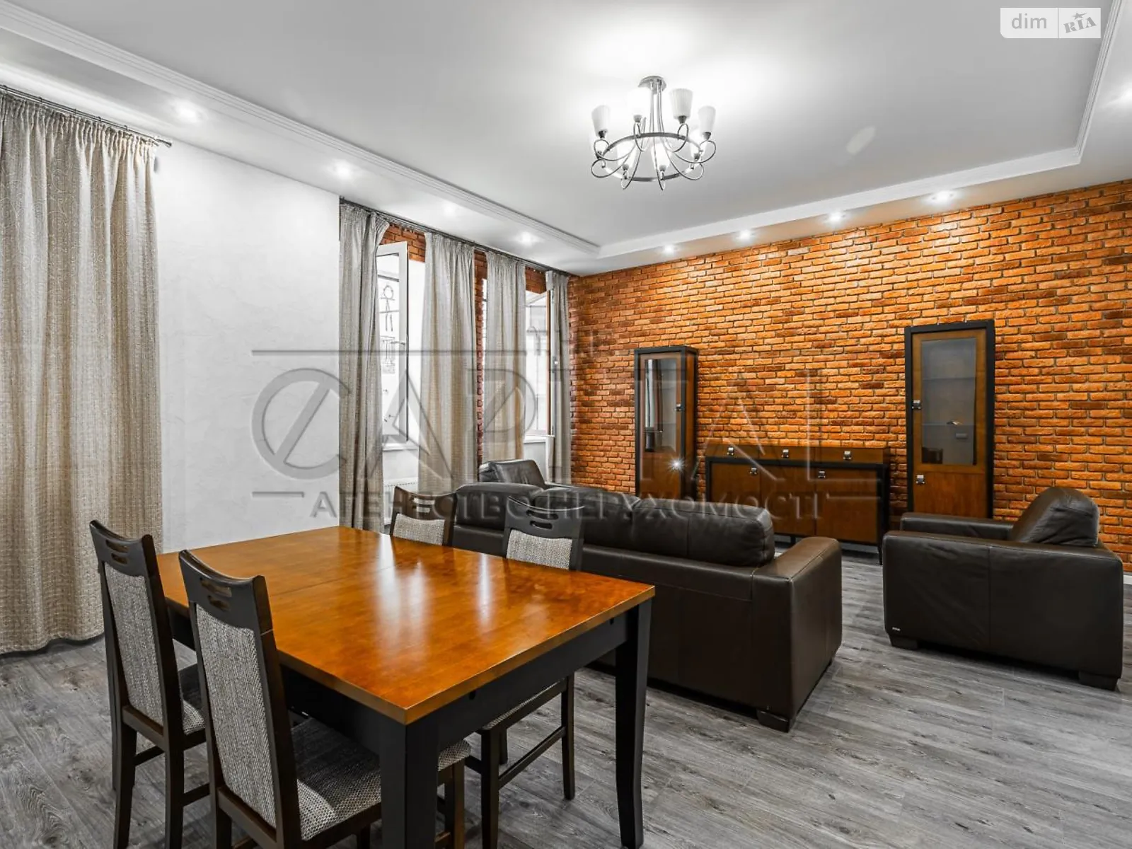 Здається в оренду офіс 133.5 кв. м в бізнес-центрі, цена: 1500 $ - фото 1
