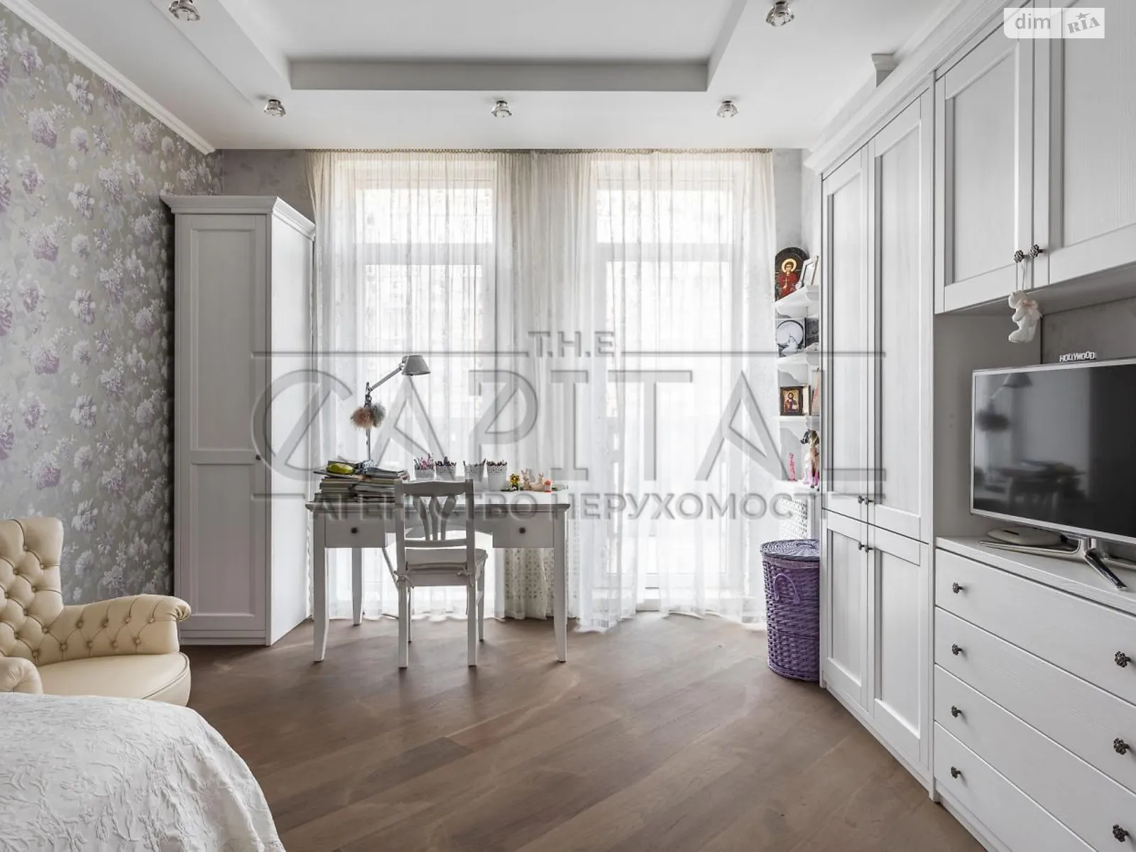 Продается 4-комнатная квартира 161 кв. м в Киеве, ул. Андрея Верхогляда(Драгомирова), 3 - фото 1