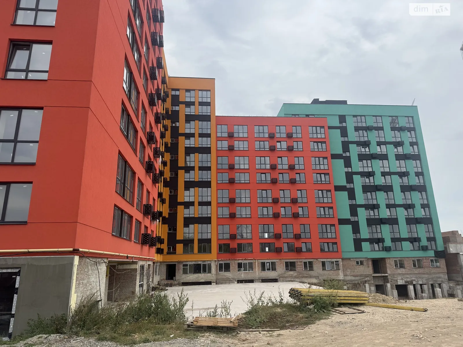 1-комнатная квартира 43.5 кв. м в Тернополе, ул. Академика Сергея Королева, 7Б - фото 1